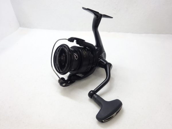 17エクセンスC3000MHG(03750)